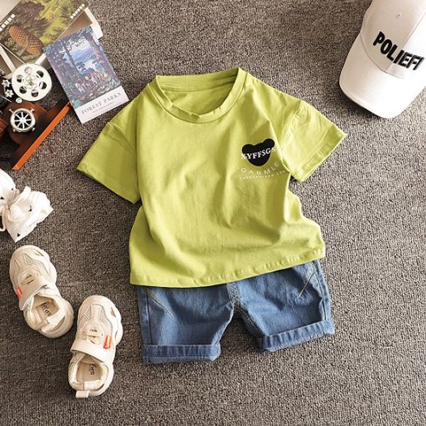 kids designer clothing boys fashion clothing set summer t shirt + shorts two pieces brand letter print boy luxury t-shirts 2020 new, White
kids designer clothing boys fashion clothing set summer t shirt + shorts two pieces brand letter print boy luxury t-shirts 2020 new, White