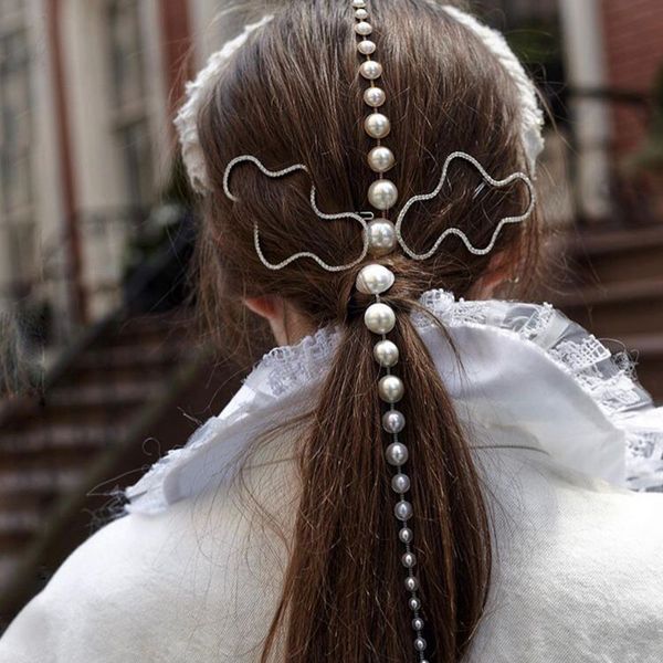 2020 New Creative Imitation Pearls Headband Comb Bridal Long Alloy Chain Hairwear Bridesmaid Headpiece Hair Jewelry Accessories
2020 New Creative Imitation Pearls Headband Comb Bridal Long Alloy Chain Hairwear Bridesmaid Headpiece Hair Jewelry Accessories