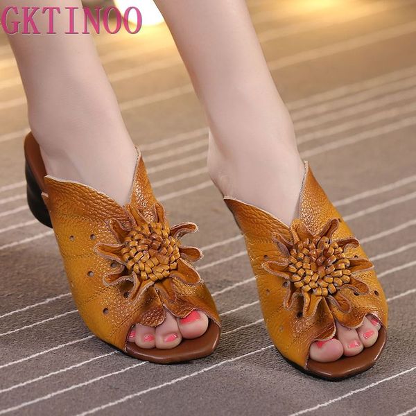 2019 summer women shoes wedges sandals genuine leather handmade flower square heels comfotable women slides, Black
2019 summer women shoes wedges sandals genuine leather handmade flower square heels comfotable women slides, Black
