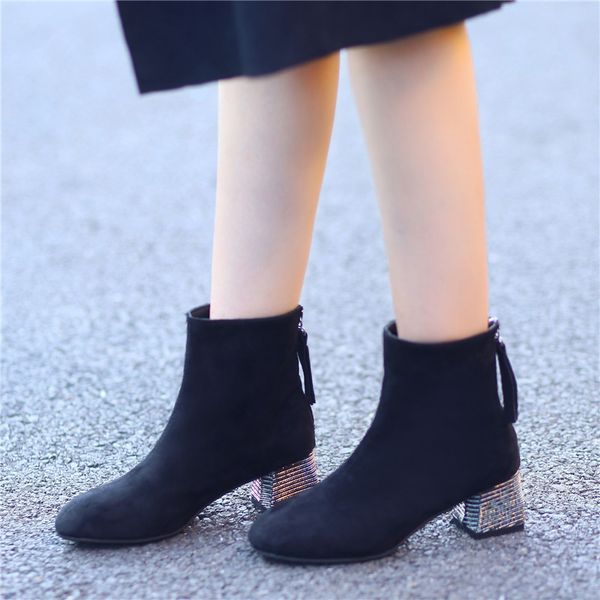 new fashion pointed toe women shoes square heel zipper women's single ankle boots ladies high heels plus size 35-43, Black
new fashion pointed toe women shoes square heel zipper women's single ankle boots ladies high heels plus size 35-43, Black