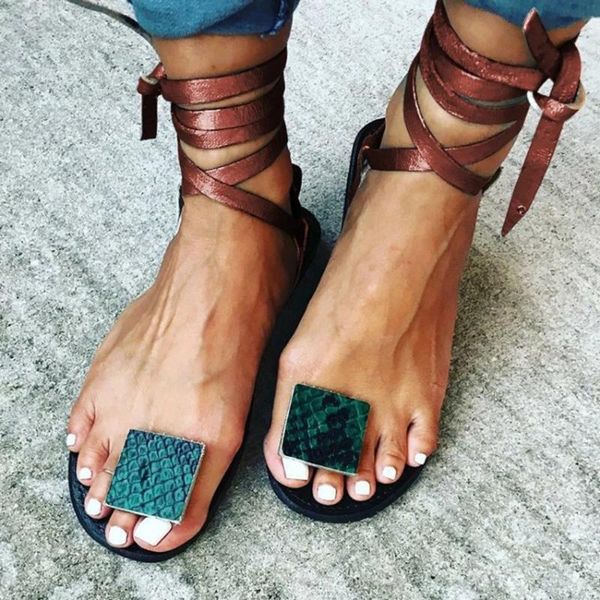 2020 women summer flat sandals leopard print handmade open toe sandals flip-flops plus size 35-43, Black
2020 women summer flat sandals leopard print handmade open toe sandals flip-flops plus size 35-43, Black