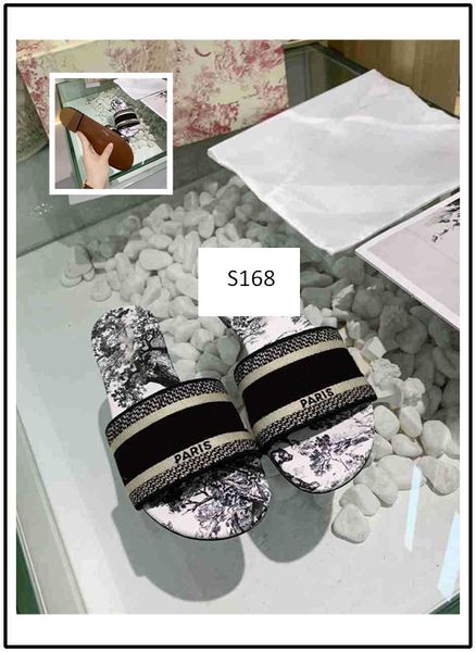 high-quality new women slippers brand sandals flat designer shoes slide dazzle flowers embroidery sandal floral striped beach flip flops 8, Black
high-quality new women slippers brand sandals flat designer shoes slide dazzle flowers embroidery sandal floral striped beach flip flops 8, Black