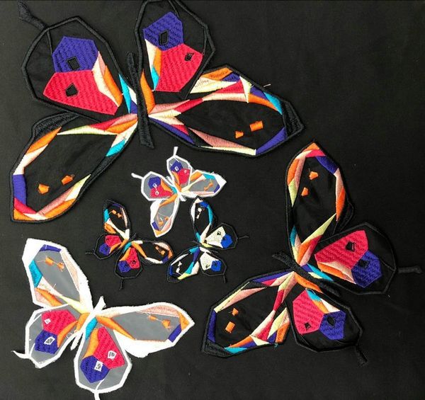 патч 24pcs ассорти стили вышитые пришить / железный патч аппликация одежды платье завод hat jeans, Black
патч 24pcs ассорти стили вышитые пришить / железный патч аппликация одежды платье завод hat jeans, Black