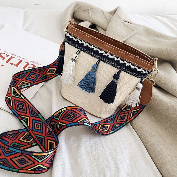 fashion women retro shoulder bag 2019 vintage leather bags handbags weave feather tassel flip zipper crossbody bag shoulder
fashion women retro shoulder bag 2019 vintage leather bags handbags weave feather tassel flip zipper crossbody bag shoulder
