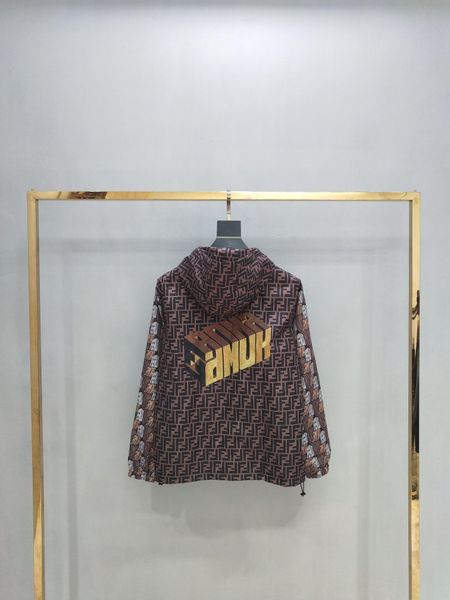 2019 fa hion luxury jacket men brand de igner jacket men yellow f letter embroidery hooded windbreaker men clothe tag top
2019 fa hion luxury jacket men brand de igner jacket men yellow f letter embroidery hooded windbreaker men clothe tag top