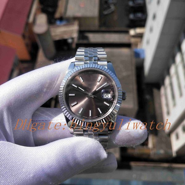 super factory pgraph version 126334 2813 automatic movement new jubilee bracelet datejust sapphire glass gray dial 41mm men watches, Slivery;brown
super factory pgraph version 126334 2813 automatic movement new jubilee bracelet datejust sapphire glass gray dial 41mm men watches, Slivery;brown