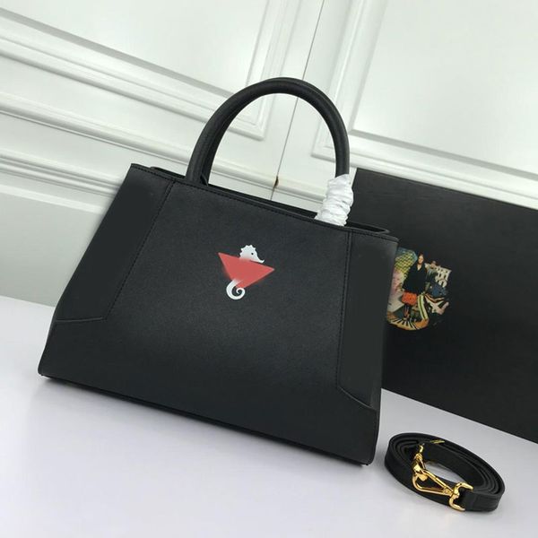 designer luxury handbags purse women fashion totes genuine leather pad purse bag fashion designer purse bags
designer luxury handbags purse women fashion totes genuine leather pad purse bag fashion designer purse bags