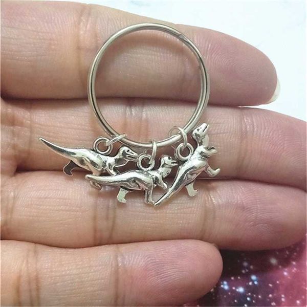 3pcs dinosaur key chain, t-rex keychain, velociraptor keyring animal charm keychain, gift for women man keychain dropshipping, Silver
3pcs dinosaur key chain, t-rex keychain, velociraptor keyring animal charm keychain, gift for women man keychain dropshipping, Silver