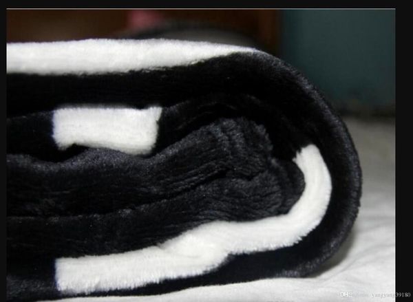 home textiles 1lot/10pcs popular thicking black blankets flannel luxury warm soft blankets smooth flannel blanket baby beddings swaddling
home textiles 1lot/10pcs popular thicking black blankets flannel luxury warm soft blankets smooth flannel blanket baby beddings swaddling