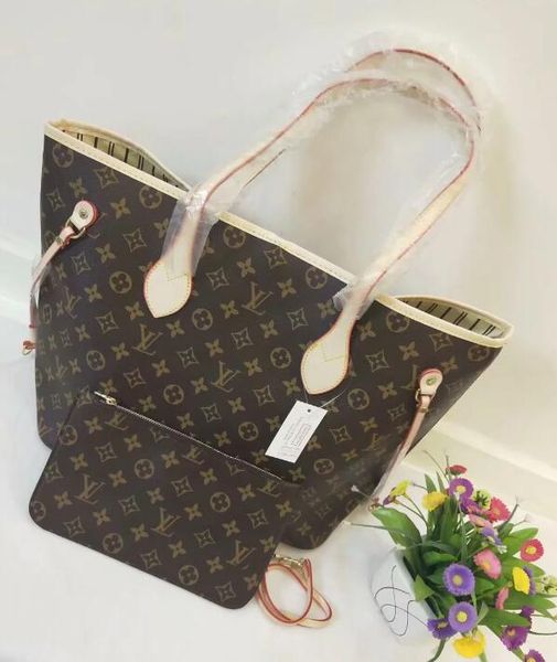 high qulity 2020 famous designers womens handbag new letter shoulder bag genuine leather messenger bag luxury saddle bag
high qulity 2020 famous designers womens handbag new letter shoulder bag genuine leather messenger bag luxury saddle bag