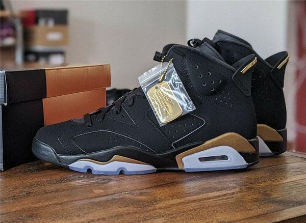 2020 released authentic 6 dmp 6s black metallic gold 23 retro ct4954-007 basketball shoes men women sports sneakers with original box
2020 released authentic 6 dmp 6s black metallic gold 23 retro ct4954-007 basketball shoes men women sports sneakers with original box