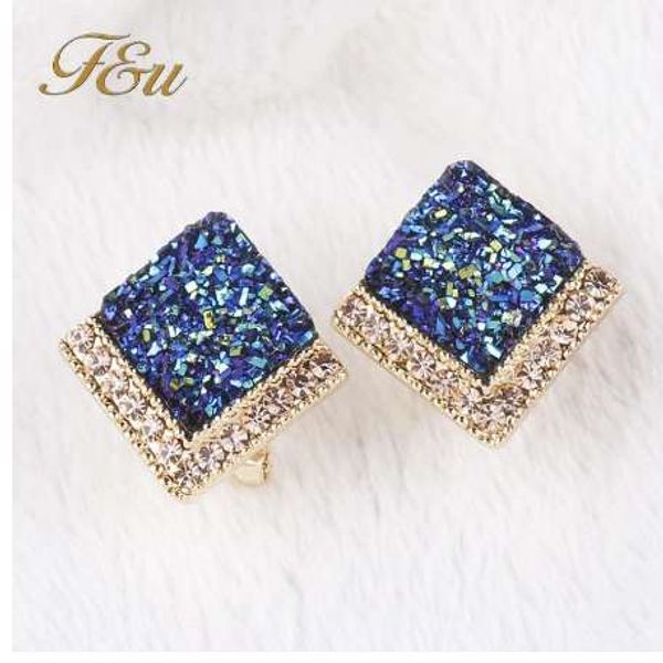 e173 luxury wedding square blue earrings stud filled small rhinestone elegant earrings for girls #534, Golden;silver
e173 luxury wedding square blue earrings stud filled small rhinestone elegant earrings for girls #534, Golden;silver