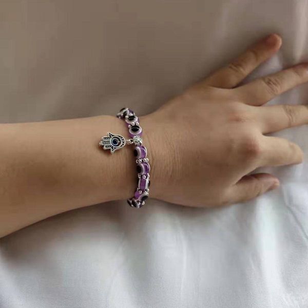 fashion beautiful beaded bracelet 5 color eye bead with silver color plated alloy snow part hand pendant women girls gift, Black
fashion beautiful beaded bracelet 5 color eye bead with silver color plated alloy snow part hand pendant women girls gift, Black