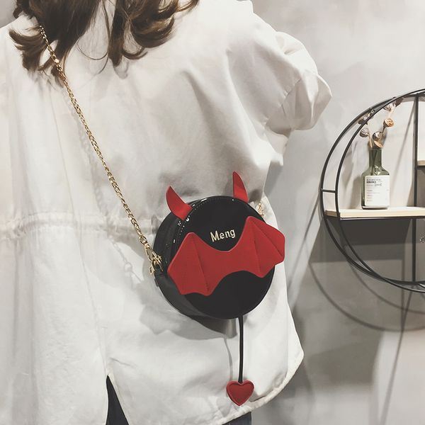 ins funny mini bag girl's 2020 spring and summer new cute chain small round bag cute shoulder messenger
ins funny mini bag girl's 2020 spring and summer new cute chain small round bag cute shoulder messenger