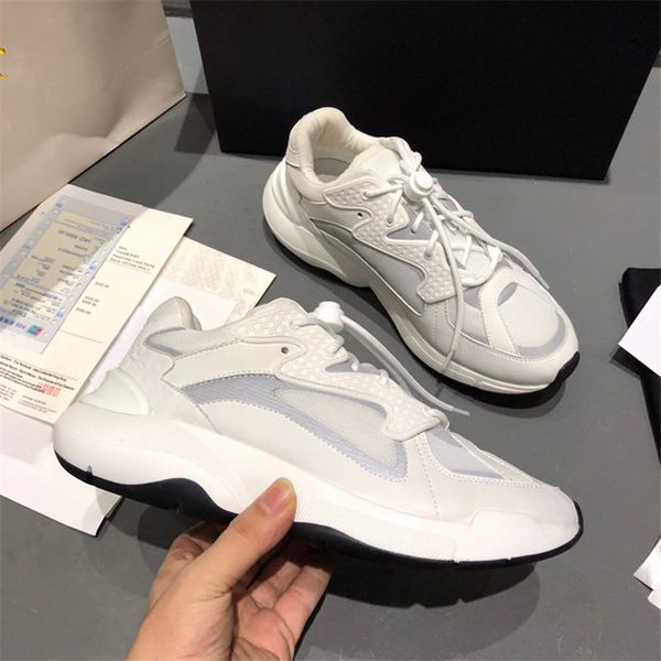 a 2019 designer shoes for men fashion leather sneakers 3m reflective brand designer men casual shoes size 38 -- 44, Black
a 2019 designer shoes for men fashion leather sneakers 3m reflective brand designer men casual shoes size 38 -- 44, Black