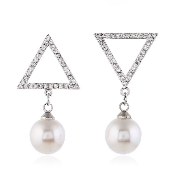 fashion asymmetric triangle hollow simulation pearl cubic zirconia dangle earrings female white wedding pendant earrings jewelry, Silver
fashion asymmetric triangle hollow simulation pearl cubic zirconia dangle earrings female white wedding pendant earrings jewelry, Silver