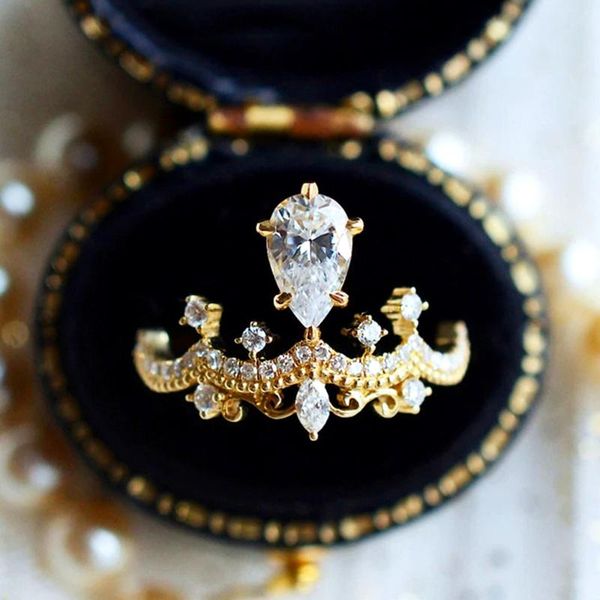 moissanit diamonds gemstones crown rings for women vintage gold &white silver rose jewelry bijoux bague wedding fashion gifts, Golden;silver
moissanit diamonds gemstones crown rings for women vintage gold &white silver rose jewelry bijoux bague wedding fashion gifts, Golden;silver