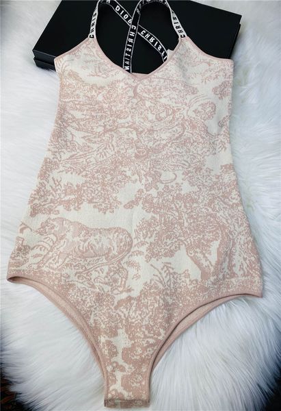 2020 designer womens bikinis luxury women swimwear for summer 2020 new arrival womens brand swimwear size s-xl sl20041701, White;black
2020 designer womens bikinis luxury women swimwear for summer 2020 new arrival womens brand swimwear size s-xl sl20041701, White;black