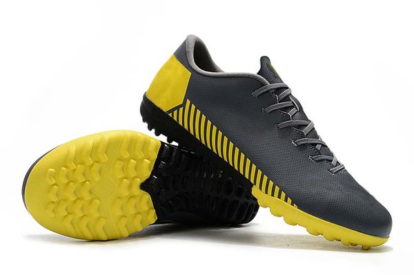 2019 vaporx 12club football boots low help tf soccer shoes mens designer shoe soccer cleats
2019 vaporx 12club football boots low help tf soccer shoes mens designer shoe soccer cleats