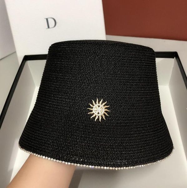 new summer metal daisy bucket hat fisherman hat panama cap women's straw vintage british breathable cap sun
new summer metal daisy bucket hat fisherman hat panama cap women's straw vintage british breathable cap sun