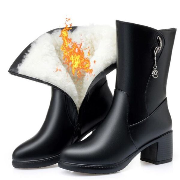 2020 cowhide rhinestone black shoes women boots in-tube winter shoes fashion boots plush / wool warm women snow
2020 cowhide rhinestone black shoes women boots in-tube winter shoes fashion boots plush / wool warm women snow