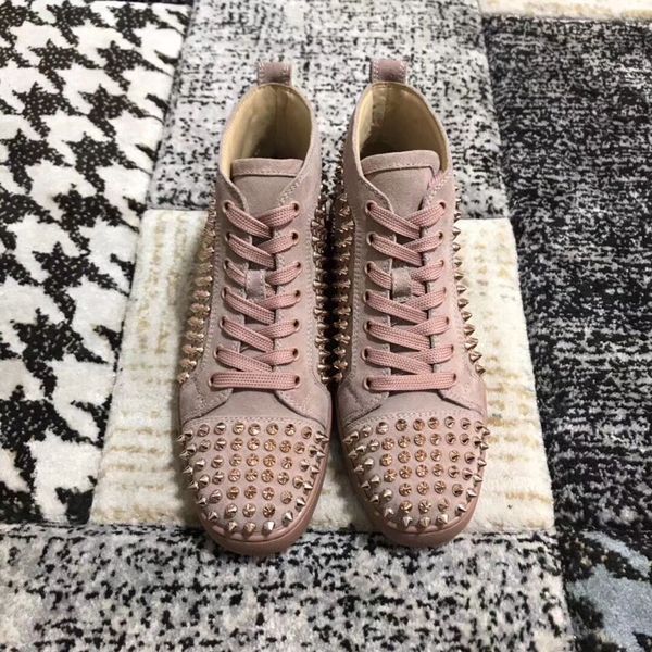 дизайнер шипы тапки обуви новые высокого качества тренажеры red bottom sneaker high-топ кружева женщин мужские классические полуботинки, Black 
дизайнер шипы тапки обуви новые высокого качества тренажеры red bottom sneaker high-топ кружева женщин мужские классические полуботинки, Black