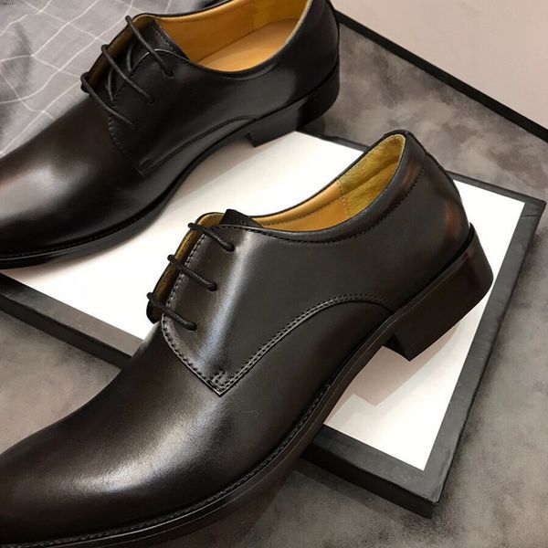 2019 new designer brand male casual flats shoe cowhide leather slip-on mocassin metal button men s suit shoe zapatillas 38-45
2019 new designer brand male casual flats shoe cowhide leather slip-on mocassin metal button men s suit shoe zapatillas 38-45