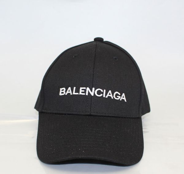 2020 new type brand men designer hats embroidery letter baseball cap luxury lady fashion hats sports trucker casquette women causal, Blue;gray
2020 new type brand men designer hats embroidery letter baseball cap luxury lady fashion hats sports trucker casquette women causal, Blue;gray