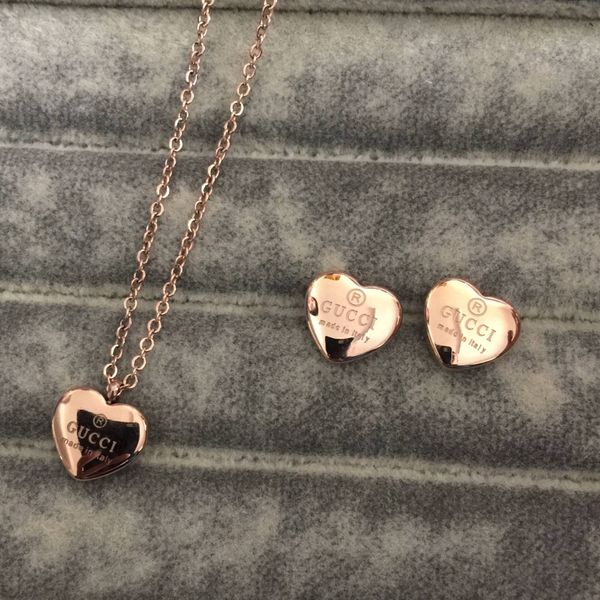 Brand jewelry et tainle teel gold ilver ro e gold plated women heart pendant necklace earring et whole ale
Brand jewelry et tainle teel gold ilver ro e gold plated women heart pendant necklace earring et whole ale