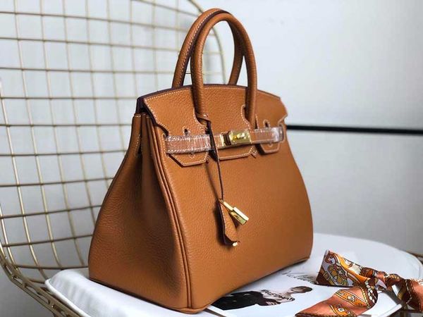 дизайнер сумок моды кошелек тотализаторов женщины роскошь сумка из натуральной кожи дама кошелька мешка способа высшего качества 
дизайнер сумок моды кошелек тотализаторов женщины роскошь сумка из натуральной кожи дама кошелька мешка способа высшего качества