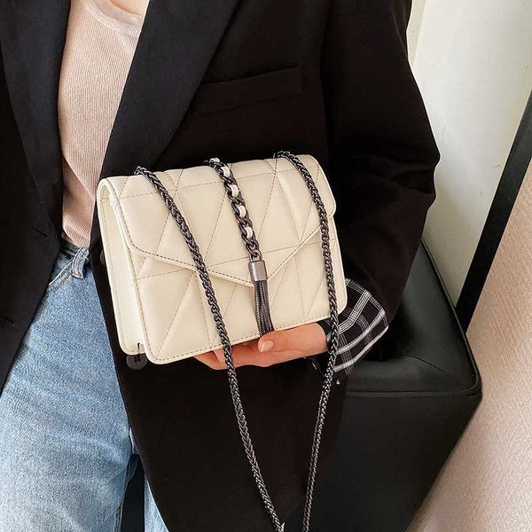 2020 chain tassel women handbag female shoulder bags ladies crossbody bags small pu leather
2020 chain tassel women handbag female shoulder bags ladies crossbody bags small pu leather