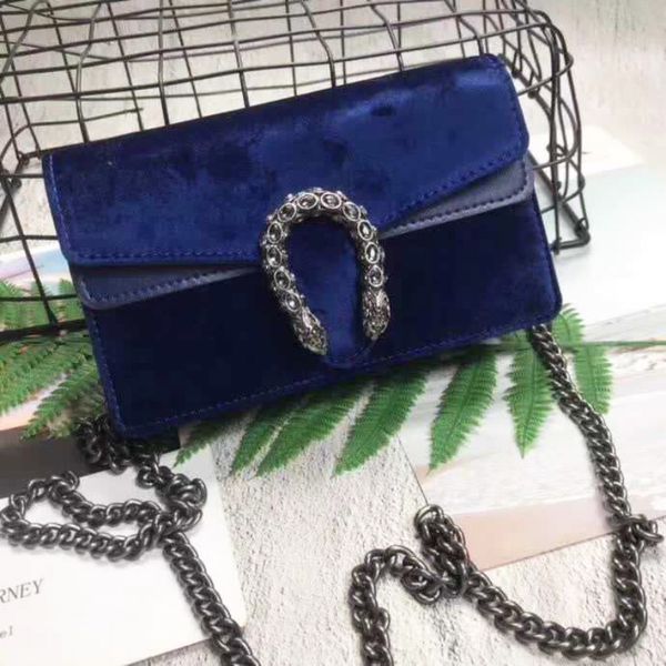 handbag cross body shoulder bags 2020 new fashion velvet women chains flap ladies classic ladies wallets
handbag cross body shoulder bags 2020 new fashion velvet women chains flap ladies classic ladies wallets