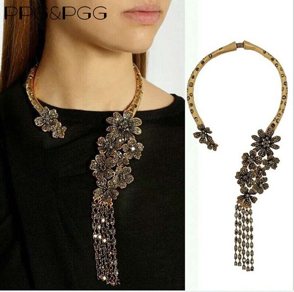 vintage statement open choker necklace women multi layer crystal flowers tassel big necklace pendants large collar necklace 2019, Silver
vintage statement open choker necklace women multi layer crystal flowers tassel big necklace pendants large collar necklace 2019, Silver