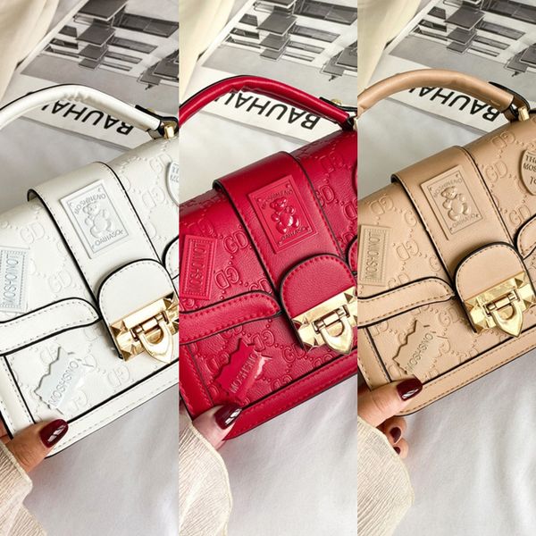 shoulder small women's 2020 fashion xia yang style all-match badge crossbody small bag popular shoulder bag this year, White
shoulder small women's 2020 fashion xia yang style all-match badge crossbody small bag popular shoulder bag this year, White