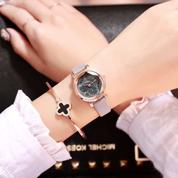 women watches dress fashion simple gift birthday korean version of the super fire simple starry trend female watch, Slivery;brown
women watches dress fashion simple gift birthday korean version of the super fire simple starry trend female watch, Slivery;brown