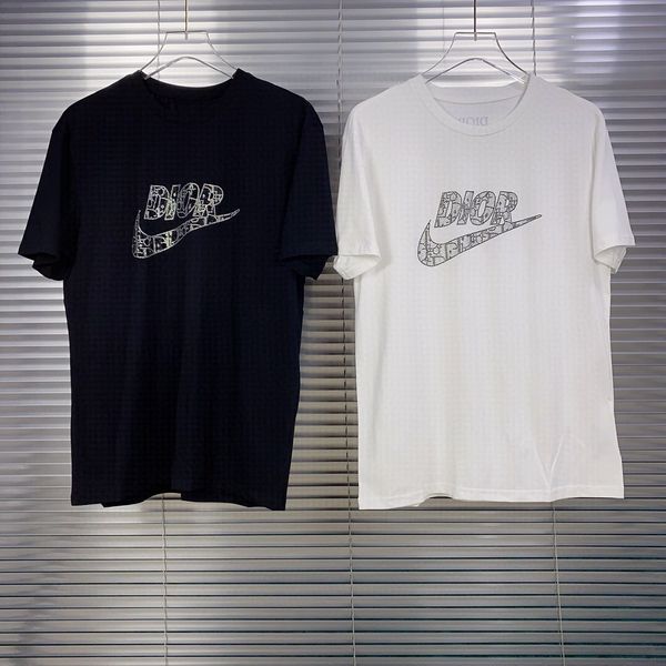2020ss spring and summer men's new short sleeves, factory side large shipping mark, perfect details show noble quality m3xl&068, Black
2020ss spring and summer men's new short sleeves, factory side large shipping mark, perfect details show noble quality m3xl&068, Black