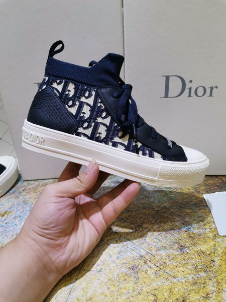classic luxury shoes elastic fabric women sneakers flat casual sport shoes fashion letters leisure shoes, Black
classic luxury shoes elastic fabric women sneakers flat casual sport shoes fashion letters leisure shoes, Black