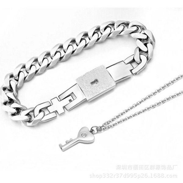 bracelet bracelet key female lock male suit couple models female lock male couple concentric set, White
bracelet bracelet key female lock male suit couple models female lock male couple concentric set, White