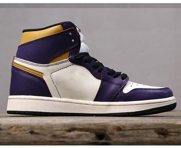 chicago 1s og ts mid sail university red 1 basketball shoes mens sport sneakers court purple women trainers designer shoes
chicago 1s og ts mid sail university red 1 basketball shoes mens sport sneakers court purple women trainers designer shoes