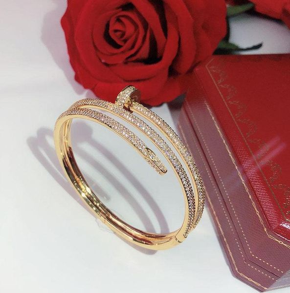 luxury designer screw full drill nails gold bracelets women bangles punk luxurious superior quality wedding jewelry three circle bracelet, Golden;silver
luxury designer screw full drill nails gold bracelets women bangles punk luxurious superior quality wedding jewelry three circle bracelet, Golden;silver