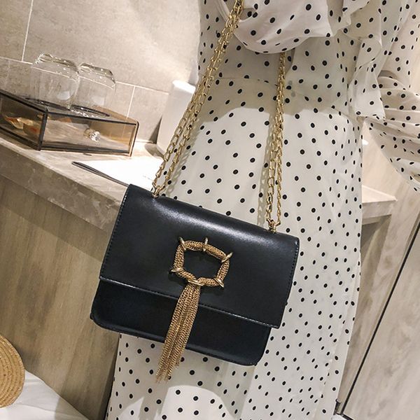 мода 2019 повседневного лето женской мода solid color диагональ сумка casual малого квадрат сумка плечо простого
мода 2019 повседневного лето женской мода solid color диагональ сумка casual малого квадрат сумка плечо простого