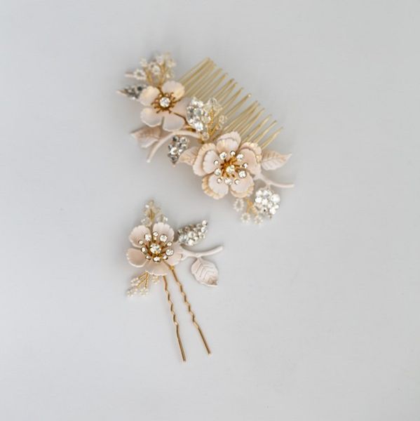 vintage floral hair comb pin for bridal leaf headpiece handmade wedding accessories women hair ornament, Golden;white
vintage floral hair comb pin for bridal leaf headpiece handmade wedding accessories women hair ornament, Golden;white