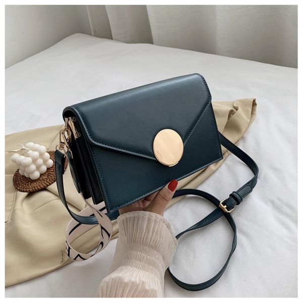 retro totes women small shoulder bag lady's vintage messenger bag fashion subaxillary bags women hobo bolsa
retro totes women small shoulder bag lady's vintage messenger bag fashion subaxillary bags women hobo bolsa