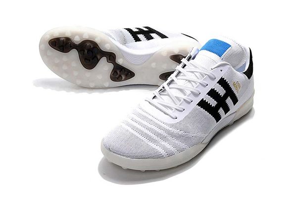 supply new style indoor/outdoor md copa 70y in football boots fg/tf/ic soccer shoes men soccer cleats designer sneakers
supply new style indoor/outdoor md copa 70y in football boots fg/tf/ic soccer shoes men soccer cleats designer sneakers