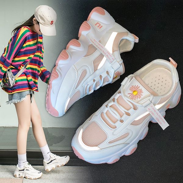 2020 new stylish woman running shoes increasing 5cm ins high heel sneakers women height platform breathable sports walking girls
2020 new stylish woman running shoes increasing 5cm ins high heel sneakers women height platform breathable sports walking girls