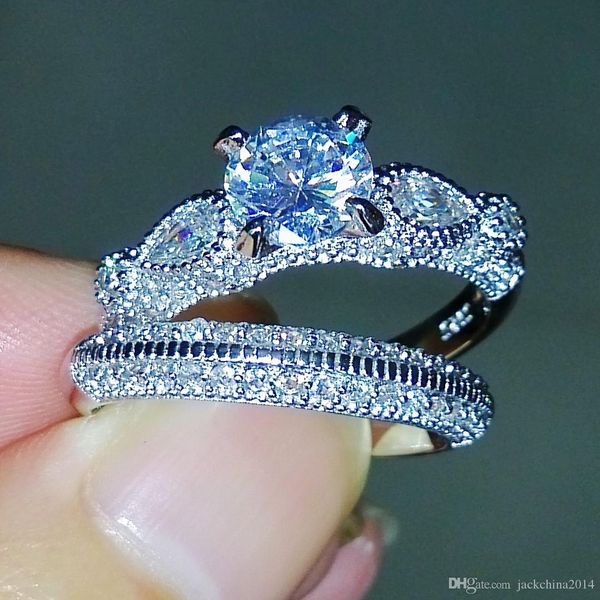 victoria wieck stunning luxury jewelry round cut 925 sterling silver simulated diamond wedding engagement finger women ring set size5-11
victoria wieck stunning luxury jewelry round cut 925 sterling silver simulated diamond wedding engagement finger women ring set size5-11