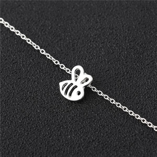 tiny honey bee charm bracelet bumble queen bee bracelets cute insect bird bracelets bumblebee beehive bracelets jewelry, Golden;silver
tiny honey bee charm bracelet bumble queen bee bracelets cute insect bird bracelets bumblebee beehive bracelets jewelry, Golden;silver