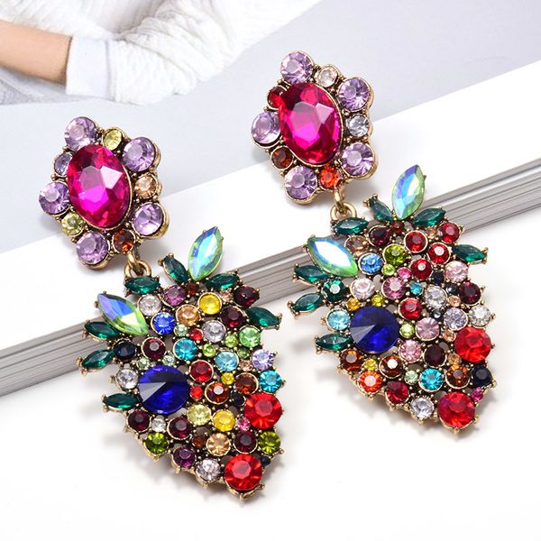 wholesale hanging metal strawberry-shaped colorful crystals dangle drop earrings fine rhinestone jewelry accessories for women, Silver
wholesale hanging metal strawberry-shaped colorful crystals dangle drop earrings fine rhinestone jewelry accessories for women, Silver