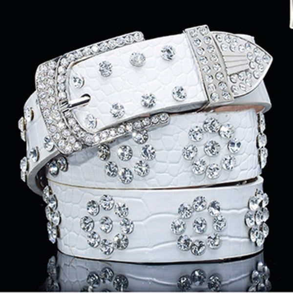 elegant white crocodile leather belt for female women with diamond zircon flower new fashion luxury style 110cm 3.6 ft, Black;brown
elegant white crocodile leather belt for female women with diamond zircon flower new fashion luxury style 110cm 3.6 ft, Black;brown