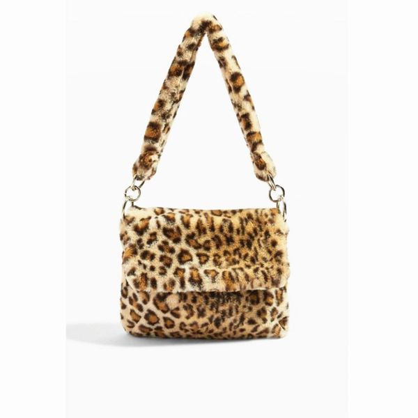 furry bag girls 2019 winter flipping fashion leopard twisted bag bags handbags women famous brands
furry bag girls 2019 winter flipping fashion leopard twisted bag bags handbags women famous brands